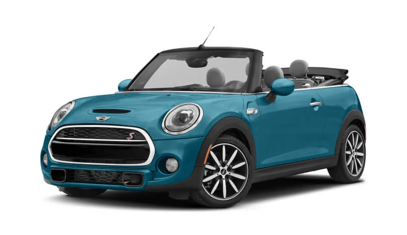 Wynajem MINI Cabrio (Manualna, 2.0 L Benzyna, 4 Miejsc) na Fuerteventurze